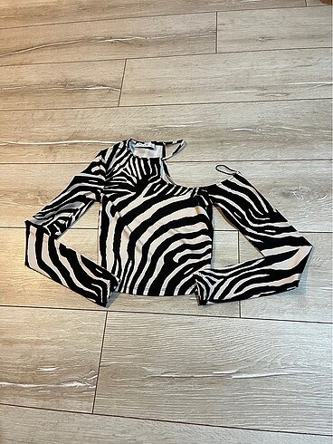 Bershka Orjinal BERSHKA Zebra Desenli Bluz