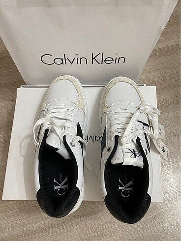41 Beden ten rengi Renk Orjinal Calvin Klein Spor Ayakkabı
