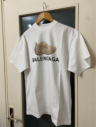 l Beden Orjinal Balenciaga Beyaz Tişört