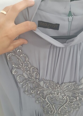 Şifon gri taşlı ve dugme detaylı 42 beden abiye yepyeni - Görsel 7