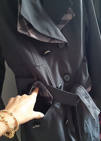 42 beden siyah cepli kusakli düğmeli kaliteli trenckot  - Görsel 6