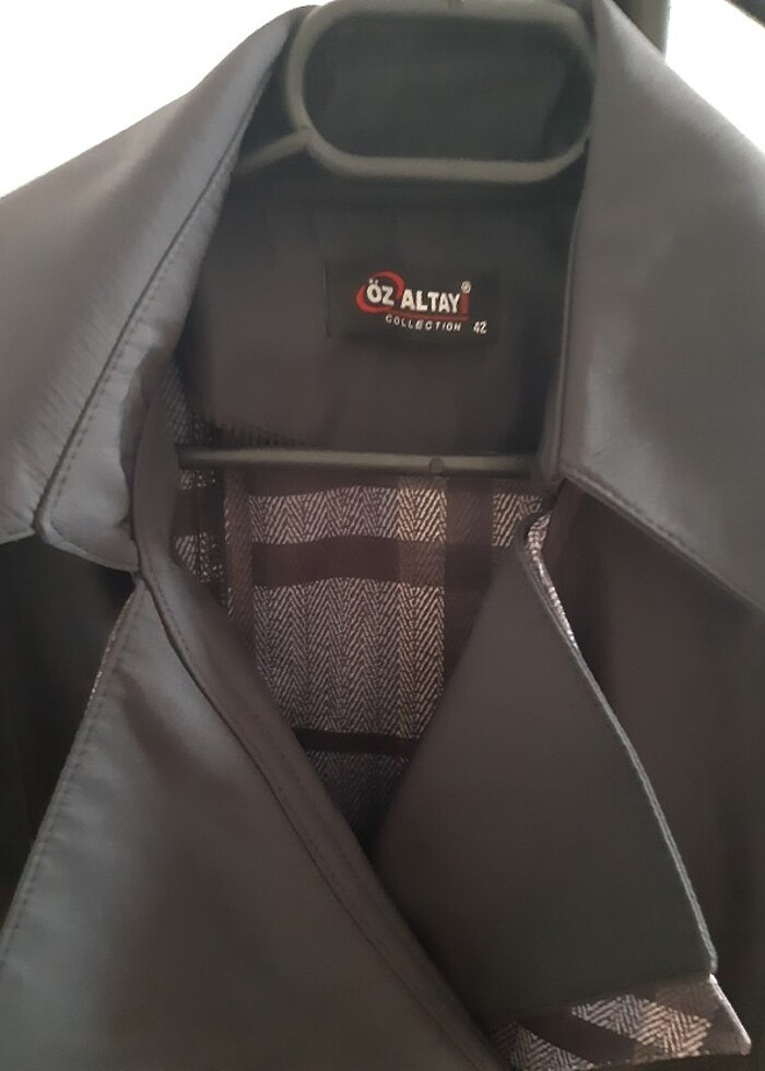 42 beden siyah cepli kusakli düğmeli kaliteli trenckot  - Görsel 4