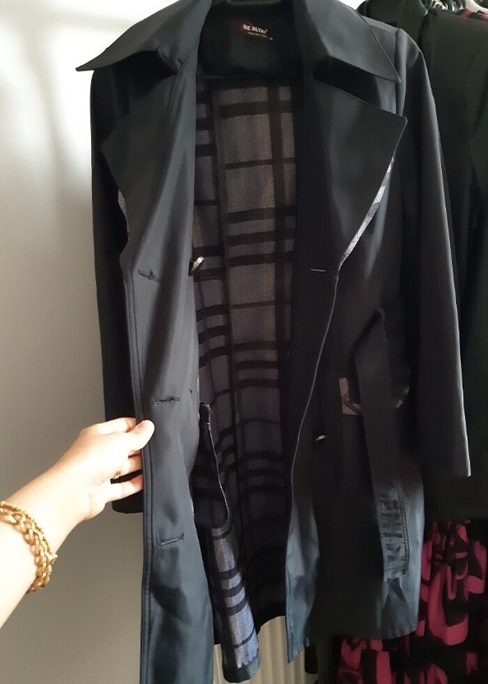 42 beden siyah cepli kusakli düğmeli kaliteli trenckot  - Görsel 5