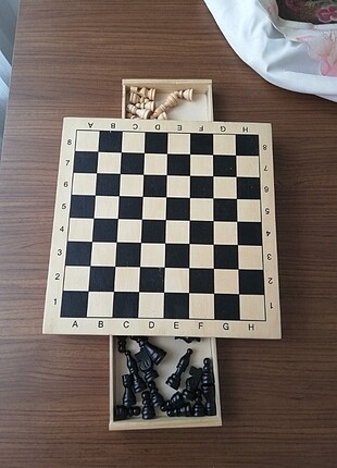 Ahşap satranç takımı 