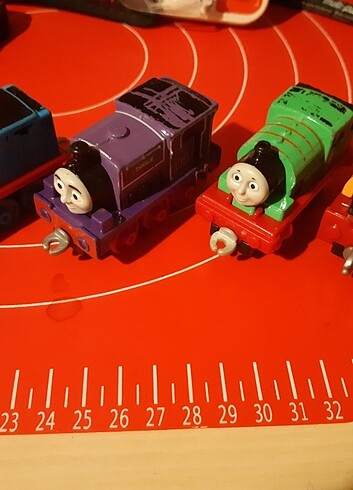 4 adet thomas tren