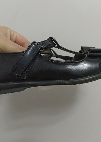 31 Beden Kız Çocuk Siyah Tokalı Bale Ayakkabısı