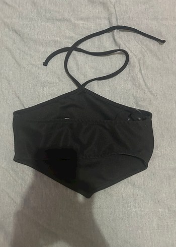 Siyah Halter Yaka İnce Askılı Crop Top - Görsel 2