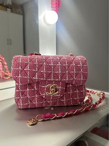 Chanel tüvit çanta