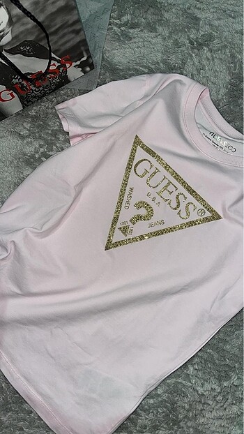 Guess Orijinal Guess tshirt