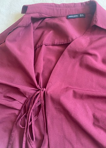 Bordo Düğmeli Kadın Bluz - Görsel 3