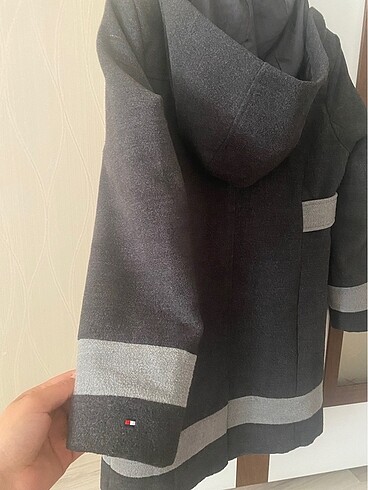 11-12 Yaş Beden Orjinal TOMMY HILFIGER kaşe kaban
