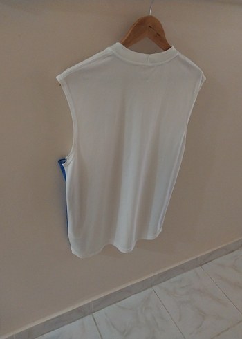 Nike Beyaz Erkek Kolsuz Spor Tişört - Görsel 2