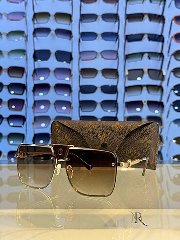 LOUIS VUITTON YENİ SEZON MODEL