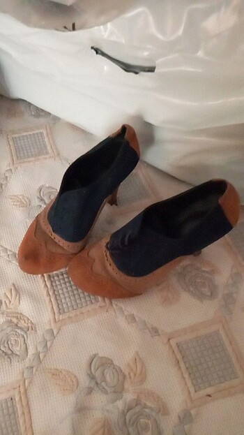 kahve, lacivert, bej, 38 nr, bir tanesi bamcin yok, kayboldu, bu