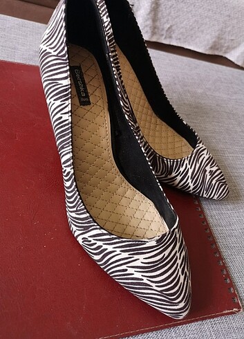 Zebra Stiletto 