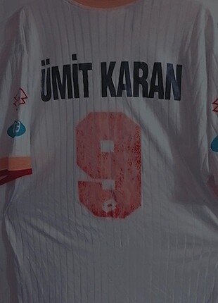 Koleksiyonluk hastasına 2003 Galatasaray umit karan forma. 