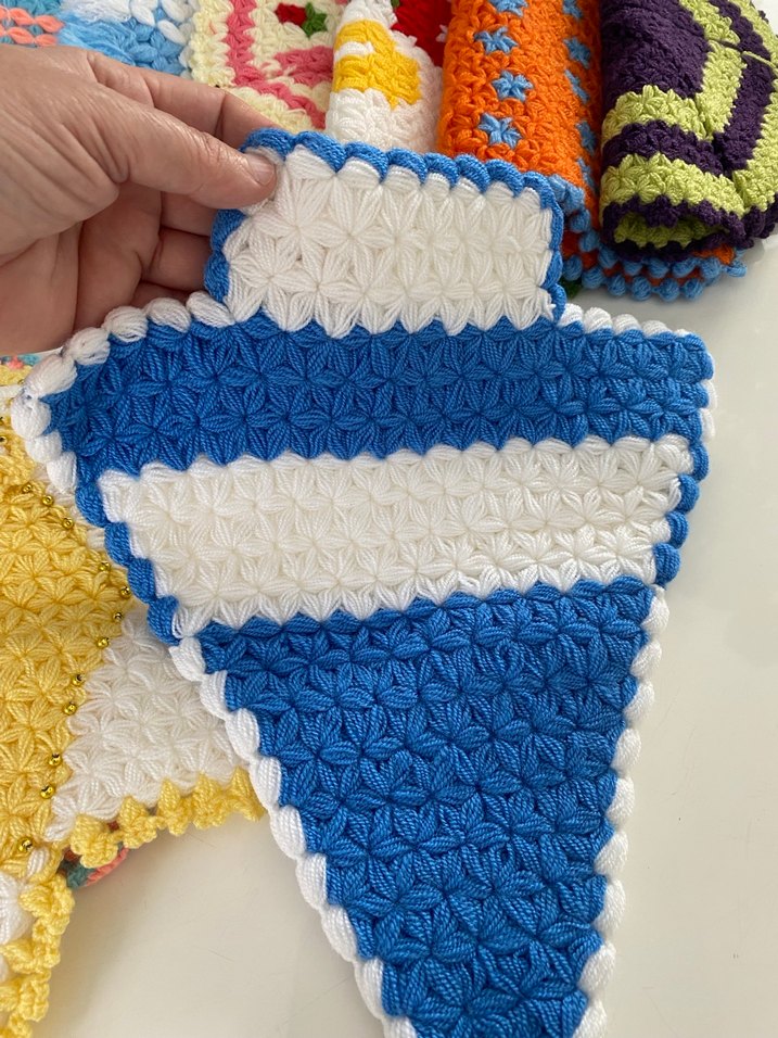 Renkli El Örgüsü Banyo lifleri 9 adet fiyatıdır - Görsel 5