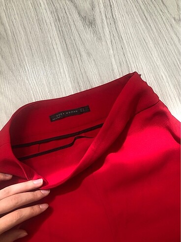 xs Beden kırmızı Renk Zara kumaş pantolon