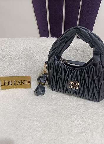 Miu miu mini