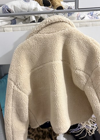 içi Leopar Desenli Bej Peluş Ceket LTB - Görsel 4