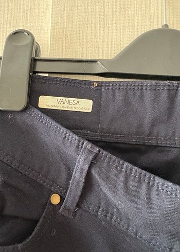 Defacto Kadın Lacivert Kemerli Denim Pantolon