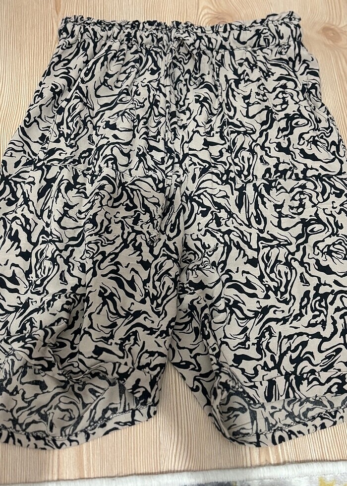 Kahverengi şort - Görsel 3