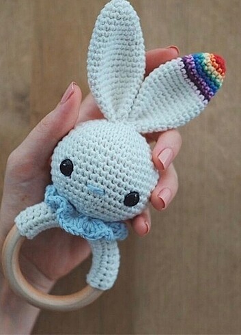 Amigurumi tavşan çıngırak