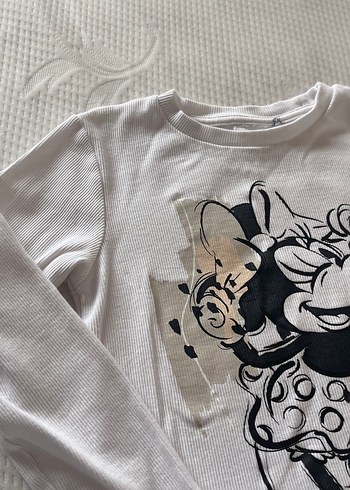 Minnie Mouse Baskılı Uzun Kollu Kız Tişörtü - Görsel 3