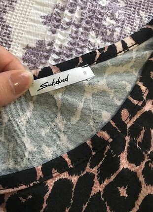 s Beden Subdued leopar desenli crop bluz