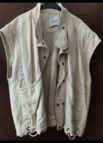 Pull and bear kadin Yelek