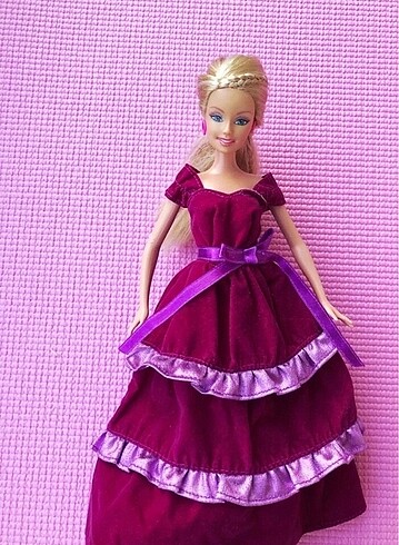 Barbie bebek mor elbise