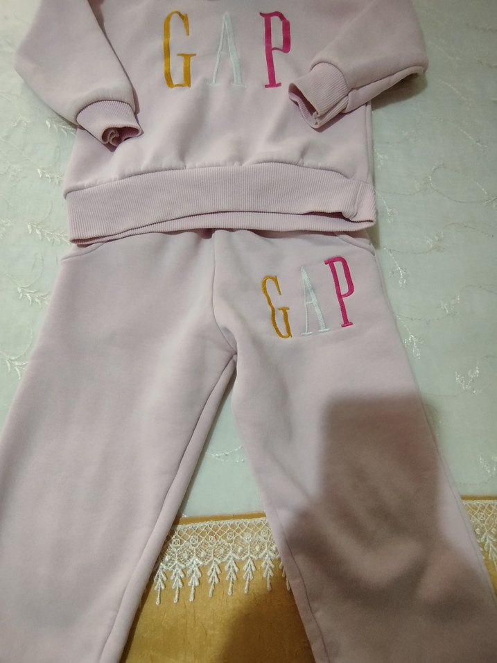 Pembe Baskılı Kız Sweatshirt ve Eşofman Takımı - Görsel 3