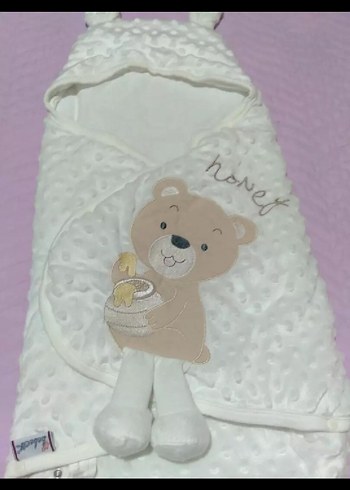 Nakışlı Beyaz Bebek Battaniyesi - Görsel 2