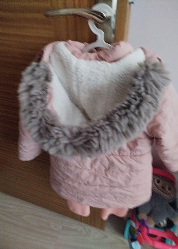 Düğmeli Pembe Kız Çocuk Mont - Görsel 3