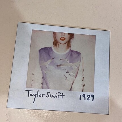 Taylor Swift 1989