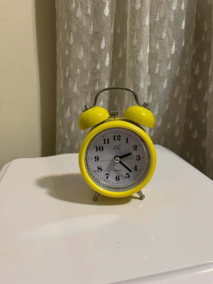 Sarı Vintage Çalar Saat - Görsel 2