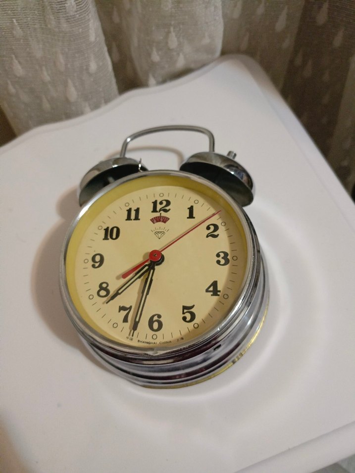  Nostaljik SHANGHAI Kurmalı Çift Zilli Alarm Saat - Görsel 3