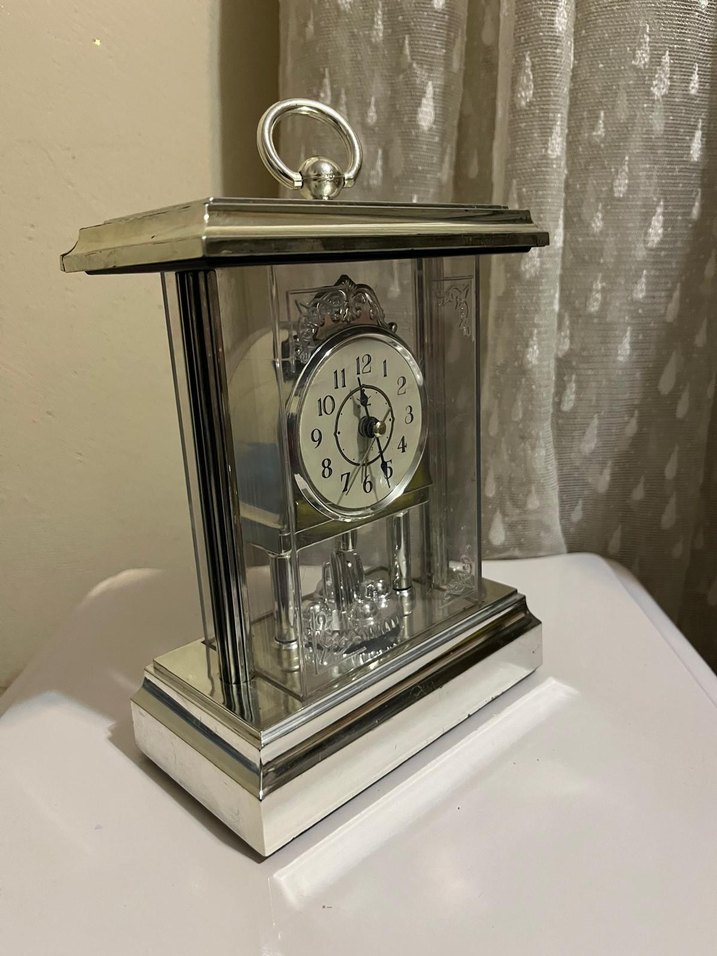 Göz Alıcı Lüks! Şeffaf Kasa Dönen Sarkaçlı (Torsion) Masa Saati - Görsel 2