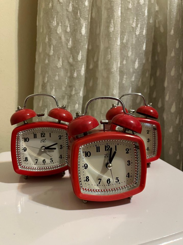  VİNTAGE ALARM ! 3 Adet Canlı Kırmızı Çift Zilli Saat SETİ! - Görsel 3