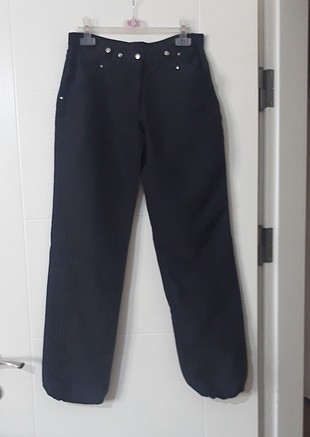 paçaları bağcıklı kar kayak outdoor pantalon.orjinal adidas.soru
