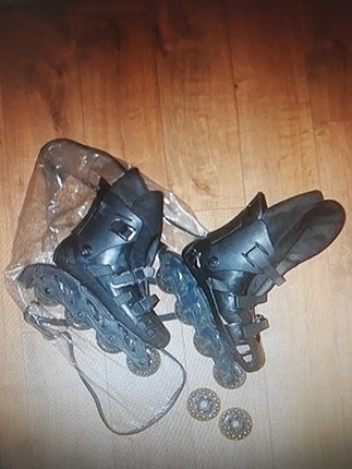 slikon tekerlekli paten.