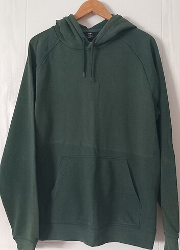 H&M l beden hoodie.vucud kisminda renk gecisi var