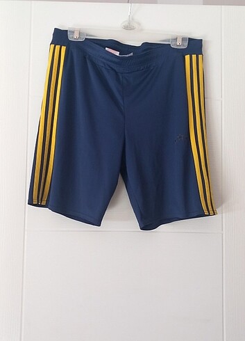 Fenerbahce adidas orjinal şort. 13-14 yaş