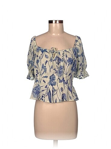 H&M Bluz %70 İndirimli.