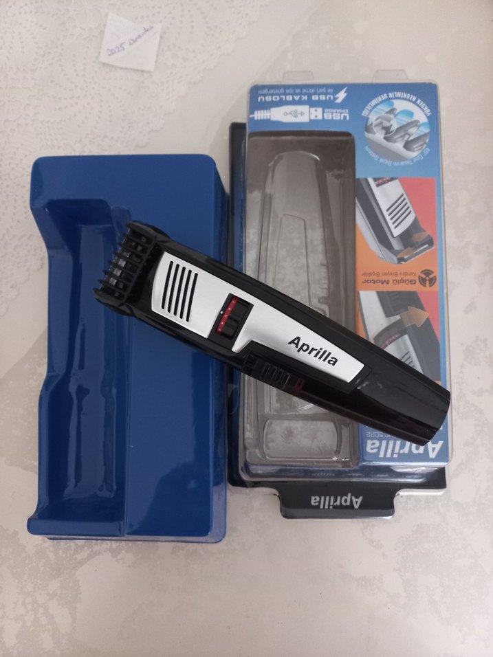 Aprilia USB Şarjlı Tıraş Makinesi - Görsel 4
