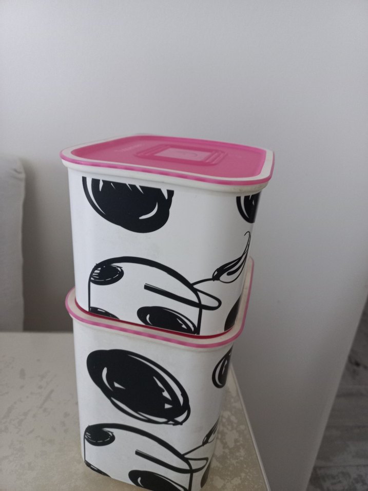 Tupperware pembe Kapaklı İnek Desenli 2 li set Saklama Kabı - Görsel 3