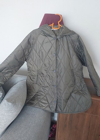 Düğmeli Kadın Uzun Kollu haki kapsonlu kapitoneCeket - Görsel 5