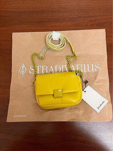 Stradivarius Çanta