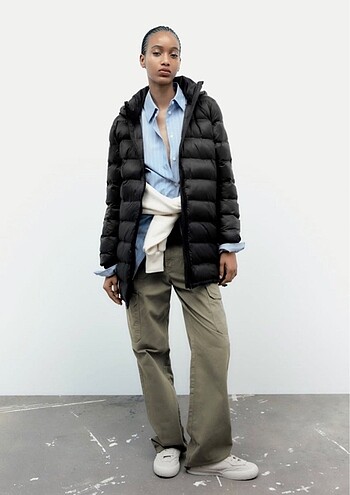 Zara Mont