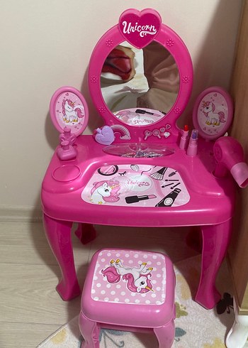 Pembe Unicorn Temalı Çocuk Makyaj Masası Seti - Görsel 2